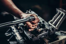 Engine rebuild and overhaul